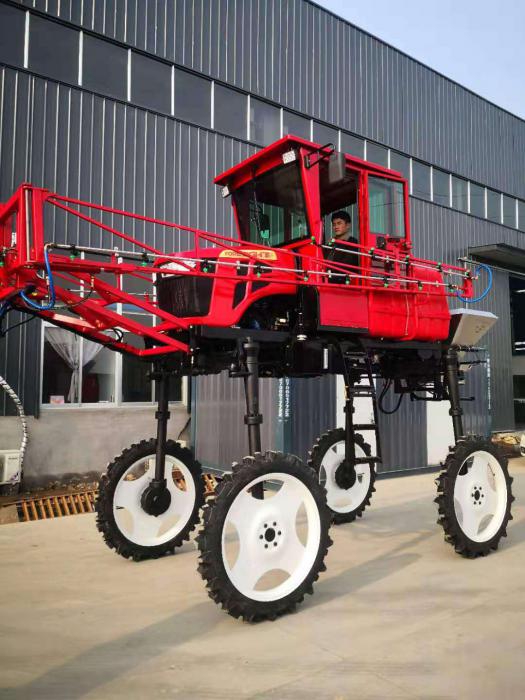 3WPZ-800 Boom Self Propelled Sprayer