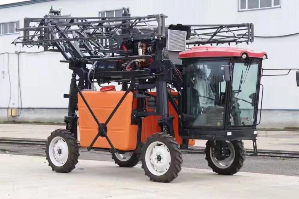 3WPZ-1500 BOOM SELF PROPELLED SPRAYER