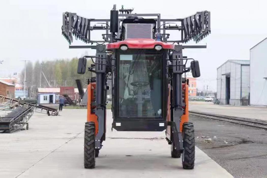 3WPZ-1500 BOOM SELF PROPELLED SPRAYER